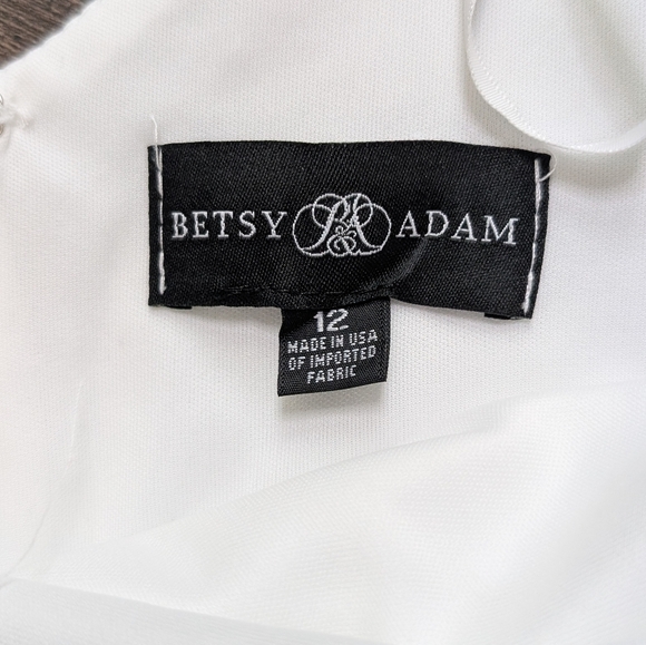 Betsy & Adam White Cape Sleeve Dress - Picture 9 of 10